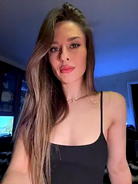 Snapshot of _shadylady_ chatting on 12/18/25, 09:32 shadylady online show from 12/18/25, 09:32