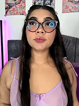 Snapshot of Vale_Walker chatting on 11/01/25, 06:26 Vale Walker online show from 11/01/25, 06:26