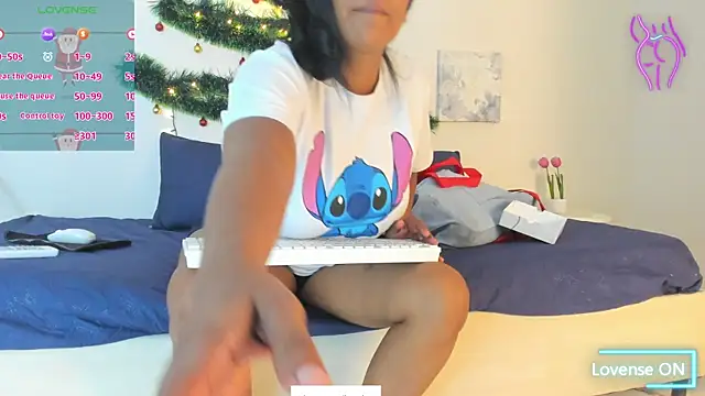  Miaa khalifa  online show from 11/29/25, 12:52