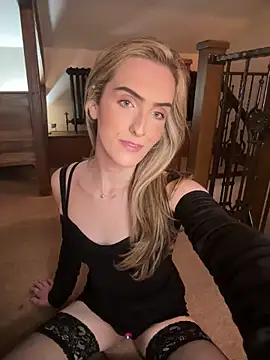 Dorinda 23X online show from 11/11/25, 01:33