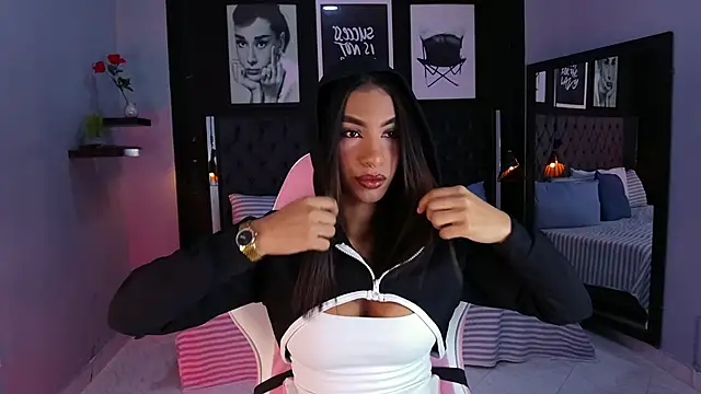 kitty collins  online show from 01/12/26, 11:37