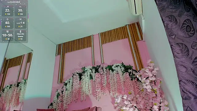 ThiccyLexxy online show from 12/01/25, 12:43