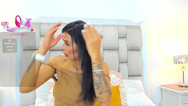 ValerieSoto online show from 09/25/25, 07:17