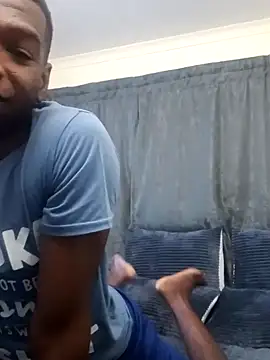 Snapshot of TmanZim2025 chatting on 11/04/25, 07:46 TmanZim2025 online show from 11/04/25, 07:46