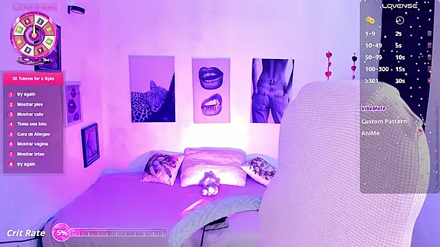 Snapshot of pretti_scarlett chatting on 05/26/26, 12:06 pretti scarlett online show from 05/26/26, 12:06