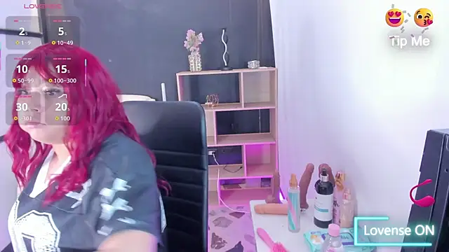 ThaliaBrooks  online show from 10/29/25, 04:15