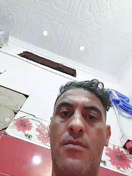 Snapshot of Mahdidido45 chatting on 07/19/26, 04:38 Mahdidido45 online show from 07/19/26, 04:38
