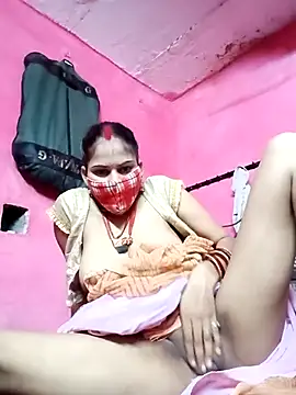 Snapshot of CUTE-786 chatting on 09/30/25, 04:45 CUTE-786 online show from 09/30/25, 04:45