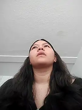 Snapshot of Naia_Stant chatting on 10/10/25, 07:24 Naia Stant online show from 10/10/25, 07:24