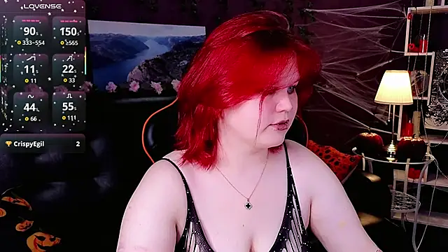 fillisfox  online show from 10/24/25, 04:14