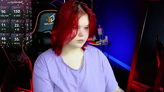 fillisfox  online show from 10/30/25, 04:41