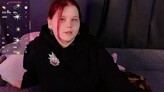 fillisfox  online show from 02/28/26, 01:01