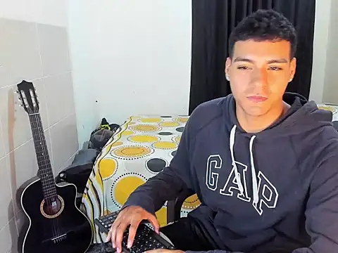 Snapshot of TeamPorn_19 chatting on 09/11/25, 04:56 TeamPorn 19 online show from 09/11/25, 04:56