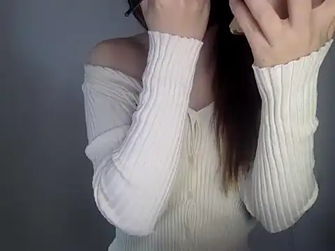 Mia 8 online show from 04/10/26, 06:40