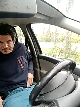 twitshe online show from 11/01/25, 01:46