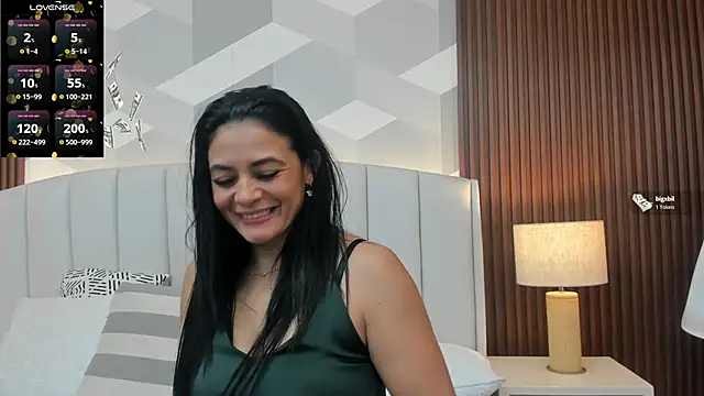 Mommy Naughty online show from 04/09/26, 11:26