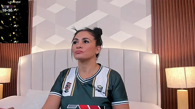 Mommy Naughty online show from 05/16/26, 11:20
