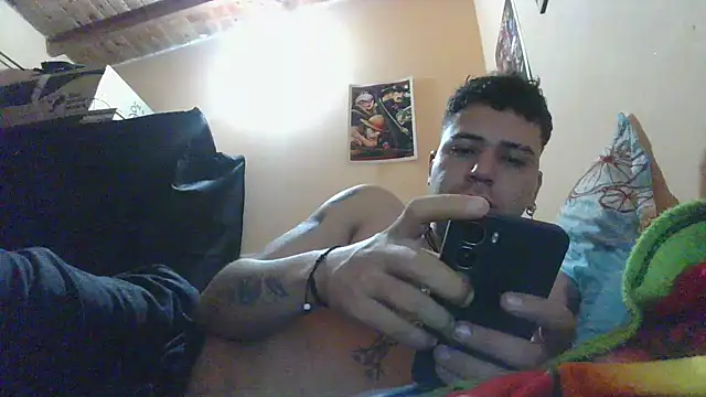 Snapshot of Juuaanp3 chatting on 10/19/25, 11:55 Juuaanp3 online show from 10/19/25, 11:55