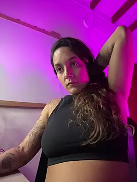 Sophia House  online show from 11/11/25, 01:49