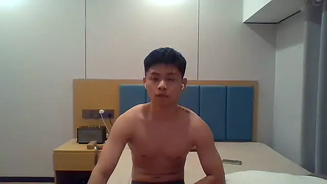 Snapshot of jensenyep chatting on 10/09/25, 04:27 jensenyep online show from 10/09/25, 04:27