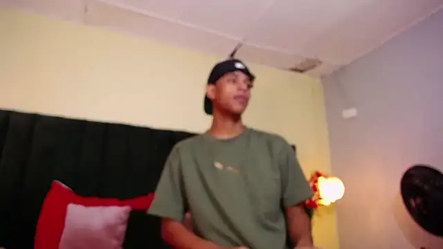 Snapshot of jhos_padill chatting on 10/02/25, 01:18 jhos padill online show from 10/02/25, 01:18