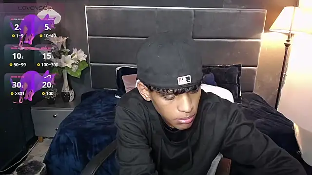 Snapshot of jhos_padill chatting on 10/16/25, 01:23 jhos padill online show from 10/16/25, 01:23