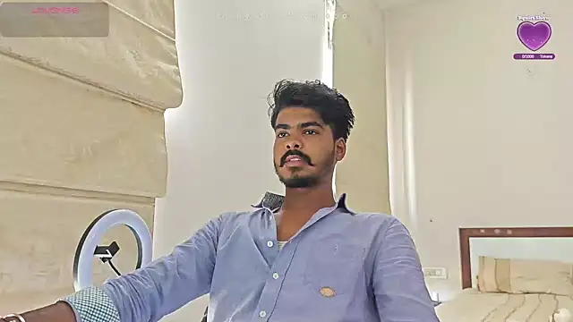 Snapshot of mrbuddy85 chatting on 10/04/25, 08:12 mrbuddy85 online show from 10/04/25, 08:12