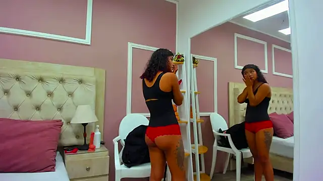 merlyaluna online show from 09/12/25, 11:15