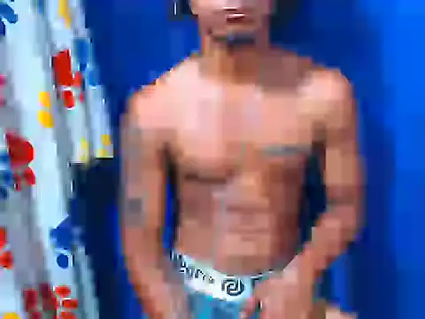 Snapshot of davidcutterr chatting on 11/15/25, 07:05 davidcutterr online show from 11/15/25, 07:05