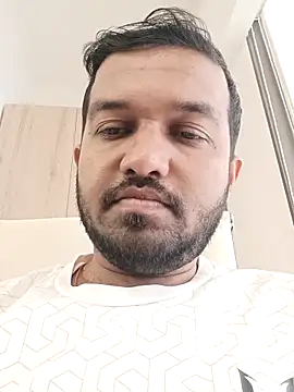 Snapshot of VJ17 chatting on 10/26/25, 06:08 VJ17 online show from 10/26/25, 06:08