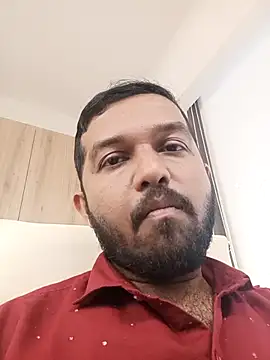 Snapshot of VJ17 chatting on 11/16/25, 09:04 VJ17 online show from 11/16/25, 09:04