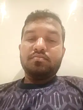 Snapshot of VJ17 chatting on 11/22/25, 06:40 VJ17 online show from 11/22/25, 06:40