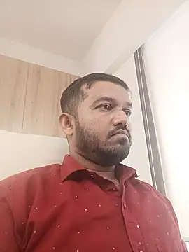 Snapshot of VJ17 chatting on 12/04/25, 07:50 VJ17 online show from 12/04/25, 07:50