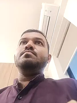 VJ17 online show from 04/09/26, 10:09