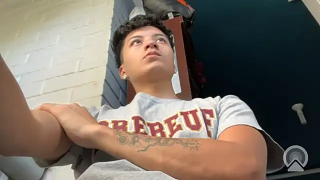 feeelipe2007 online show from 02/16/26, 10:17