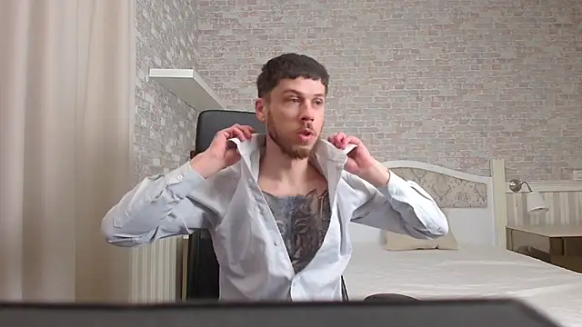 JonahShaw online show from 04/10/26, 04:28