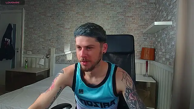 JonahShaw online show from 05/30/26, 04:09