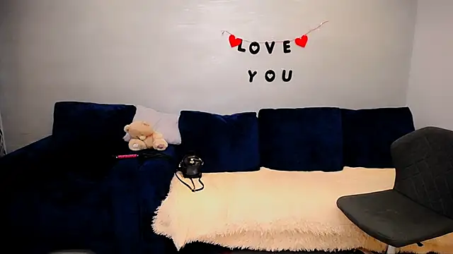 LiluMoon   online show from 05/12/26, 02:58