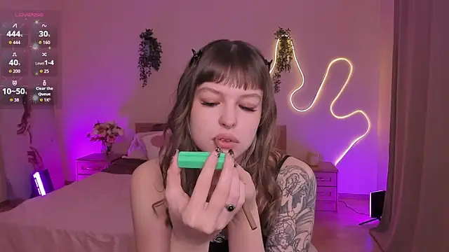 Lisa Blossom online show from 03/16/26, 06:06