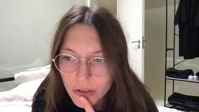 Scorpion Peach online show from 01/08/26, 03:03