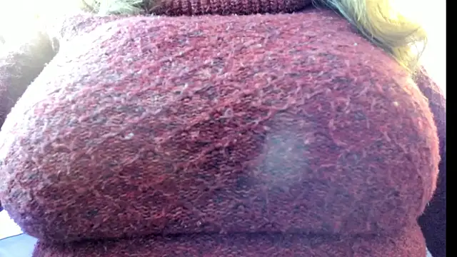 Snapshot of _Emily_rosee_ chatting on 11/04/25, 11:09 Emily rosee online show from 11/04/25, 11:09