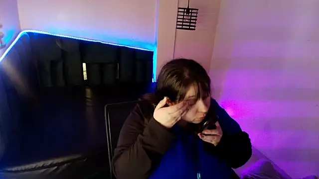 Snapshot of _Emily_rosee_ chatting on 12/05/25, 11:30 Emily rosee online show from 12/05/25, 11:30