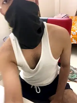 Snapshot of jo_rodriguez chatting on 10/14/25, 11:55 jo rodriguez online show from 10/14/25, 11:55