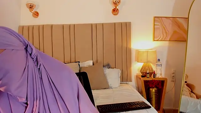 najwa   online show from 05/12/26, 05:04