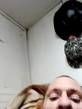 Southerngent1979 online show from 02/01/26, 06:50