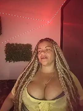 Eva Luxei online show from 12/18/25, 05:02