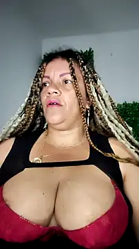 Eva Luxei online show from 02/10/26, 12:31