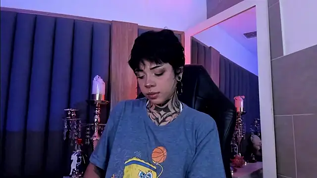 misstomie  online show from 03/26/26, 07:14