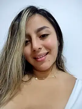 Snapshot of CelestePrince2 chatting on 10/09/25, 02:31 CelestePrince2 online show from 10/09/25, 02:31