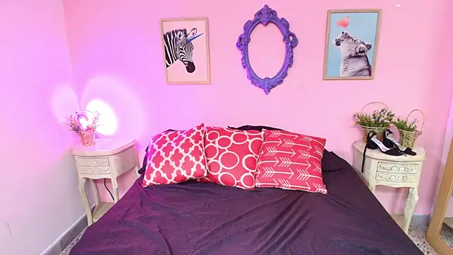 Snapshot of Nahomi_Rivera chatting on 09/22/25, 12:51 Nahomi Rivera online show from 09/22/25, 12:51